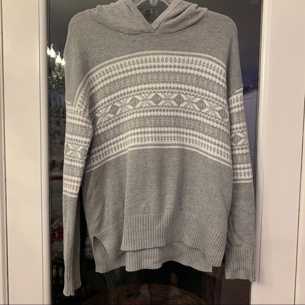 GAP Pullover Hoodie Sweater